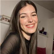 Estudiante de Enfermería que quiere dar clases a niños de primaria o la ESO en diferentes asignaturas como matemáticas, física, química, lengua, etc